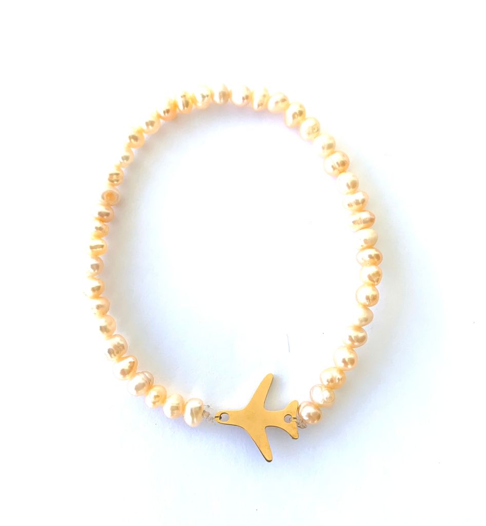 Airplane pearl bracelet